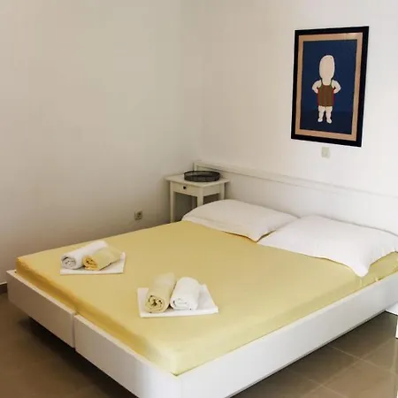 With A Parking Space Hvar - 12353 * フヴァル